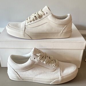 White suede old school vans women’s/unisex